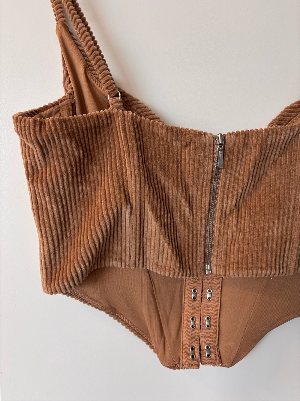 WHITEFOX Corduroy Bustier - Picture 5 of 7